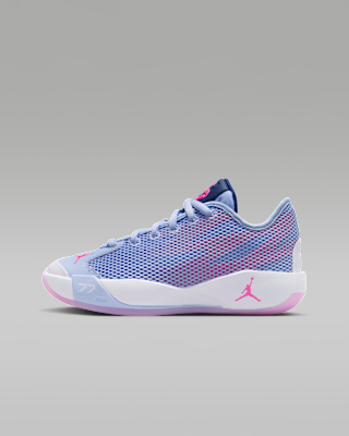 Luka 77 Big Kids' Basketball Shoes. Nike.com